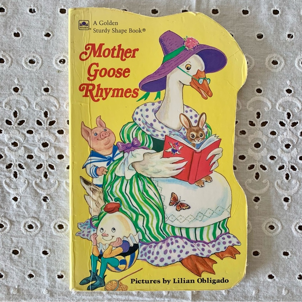 Mother Goose Rhymes - A Golden Sturdy Shape Book - Vintage - Children’s Book